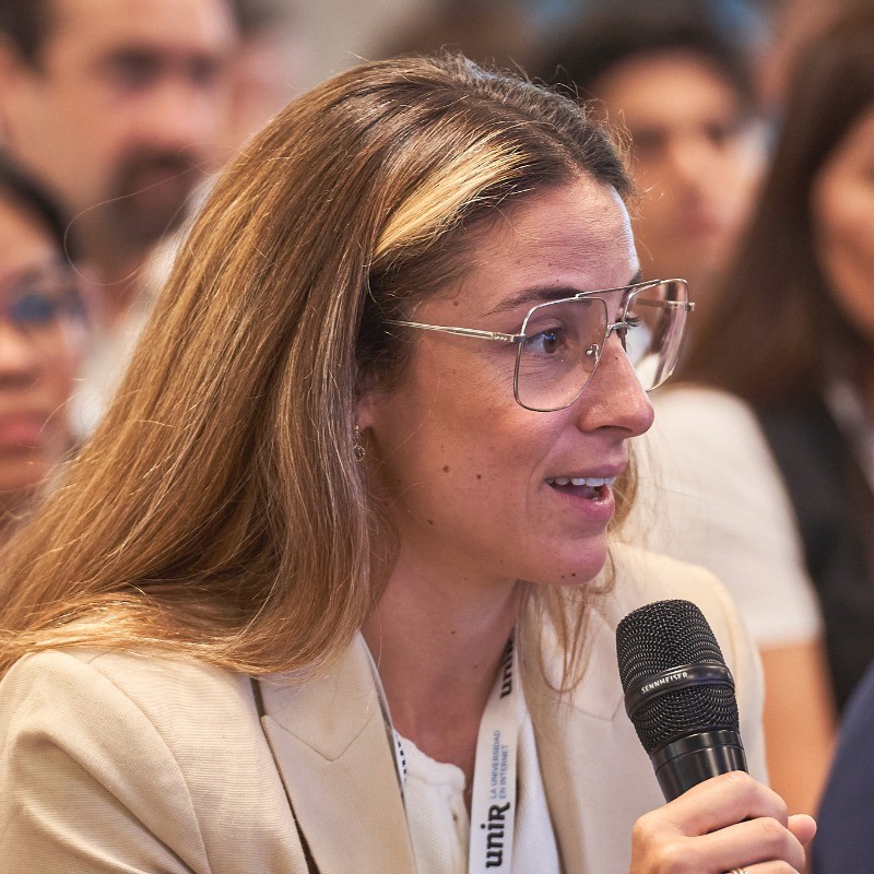 Carmen Velasco, Head of Marketing & Growth en Columat